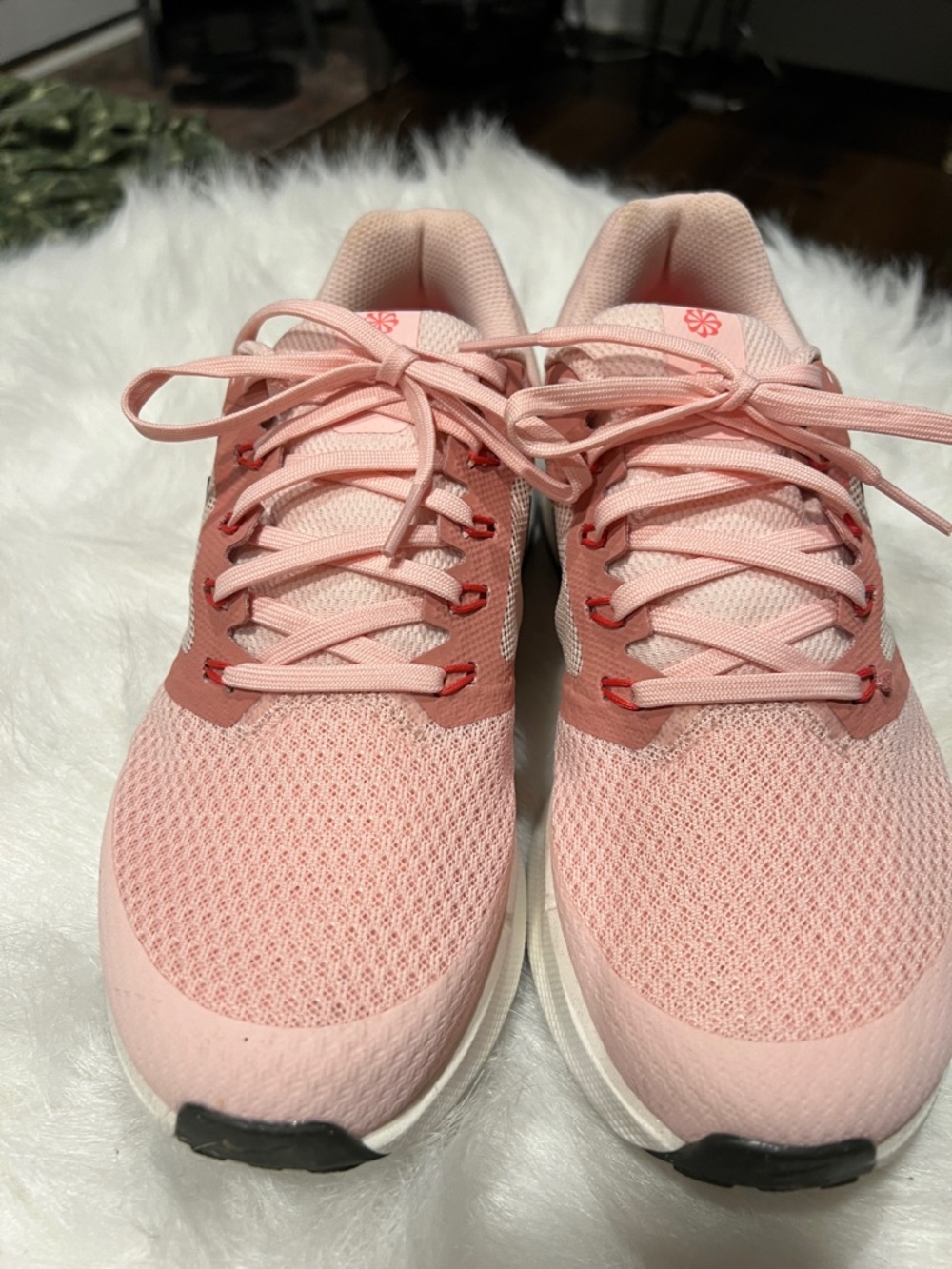 Nike Swift 3 Women's Athletic Sneakers - Breathable Everyday Trainer